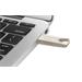 64 GB . USB kľúč . ADATA DashDrive™ Value UV210 USB 2.0, kovová (odolný voči nárazom) AUV210-64G-RGD