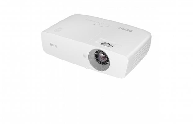 Projektor BenQ TH683, DLP, Full HD 1080 p, 3200 ANSI, 10.000:1 9H.JED77.23E