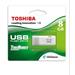 32 GB. USB 2.0 kľúč . KIOXIA Hayabusa U202, biely LU202W032GG4