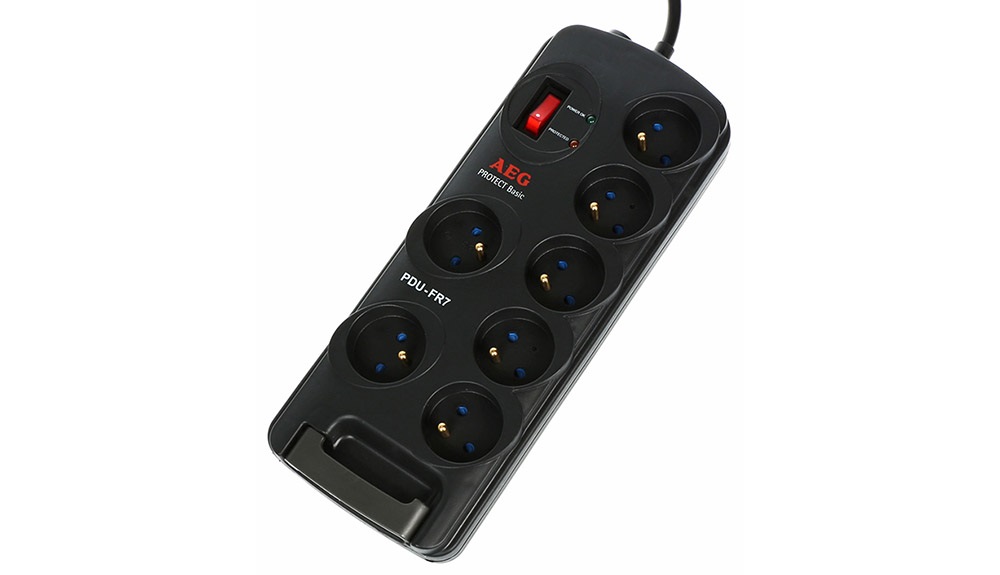 AEG Přepěťová ochrana PDU-FR7/ 230V/ 7 zásuvek 6000007198