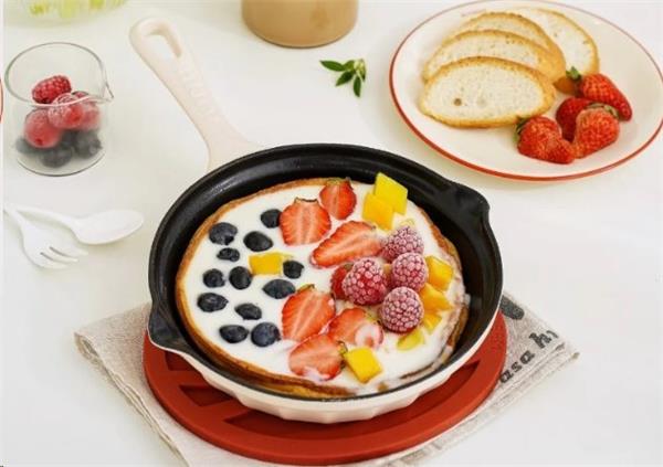 BUYDEEM Liatinová panvica 21 cm, model CP542, Farba ovsená biela CP542-OW