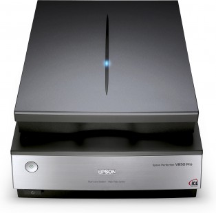 Epson Perfection V850 Pro - Plochý skener - A4/Letter - 6400 dpi x 9600 dpi - USB 2.0 B11B224401