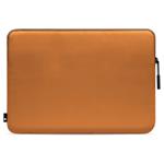 Incase puzdro Compact Sleeve pre MacBook Air 13"/Pro 13" - Cognac Amber INMB100641-CGA
