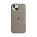 iPhone 15 Silicone Case with MagSafe - Clay *Renovovaný* MT0Q3ZM/A