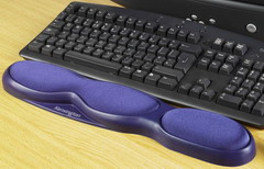 Kensington Gel Keyboard Wristrest - Opěrka klávesnice pro zápěstí - modrá 64272