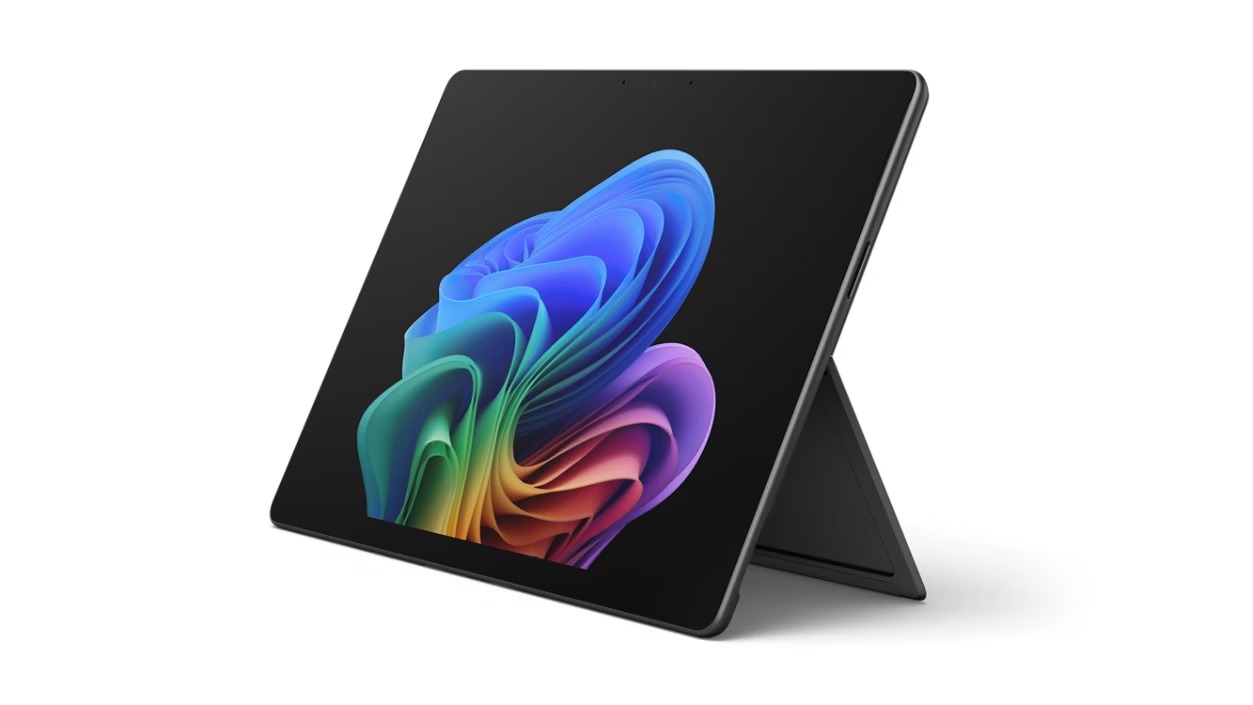 Microsoft Surface Pro 13" (12. edice)/U5-335/13"/2880x1920/T/16GB/256GB/Intel int/W11P/Black/2R EP2-48798