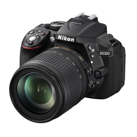 Nikon D5300 + 18-105 AF-S VR 18208997220