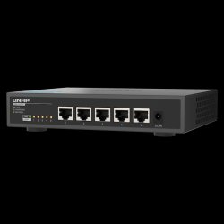 QNAP switch QSW-3205-5T (5x 10GbE port, pasiv. chlazení, podpora 100M/ 1G/ 2,5G / 5G a 10G)