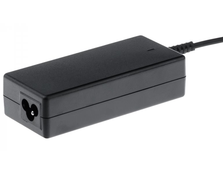 TRX Akyga 45W napájecí adaptér/ nabíječka/ IBM/ Lenovo/ 20V/ 2.25A/ Square yellow SlimTip konektor/ neorigi TRX-AK-ND-51