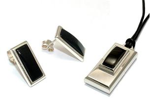 8 GB . USB kľúč . GOODDRIVE EXCLUSIVE "ONYX" + náušnice PD8GH2GREOEPX