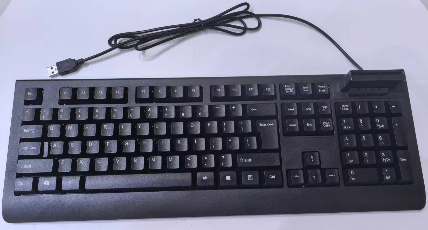 Acer KB-8CR/Drátové USB-A/CZ-SK layout/Černá GP.KBD11.05E