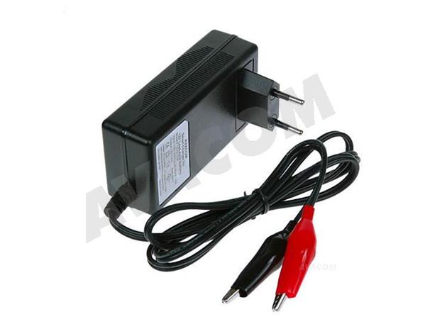 AVACOM Nabíječka WILSTAR 12V/0,8A pro olověné AGM/GEL akumulátory (3 - 10Ah) NAPB-WI12-800