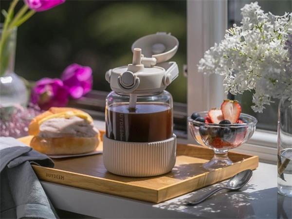 BUYDEEM Sklenená fľaša so slamkou 1L, model DG710, farba ovsená biela DG710-OW