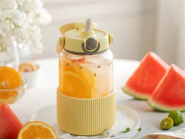 BUYDEEM Sklenená fľaša so slamkou 800 ml, model DG78, farba jemná žltá DG78-MY