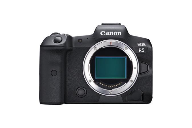 Canon EOS R5 + RF 24-105 L - Selekce AIP1 4147C015