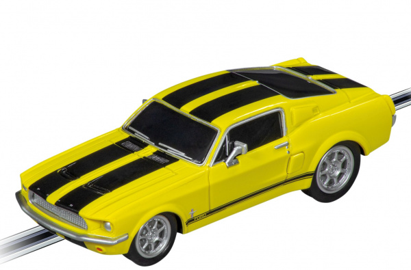 Carrera GO/GO+ Ford Mustang 1967 yellow 4007486642126