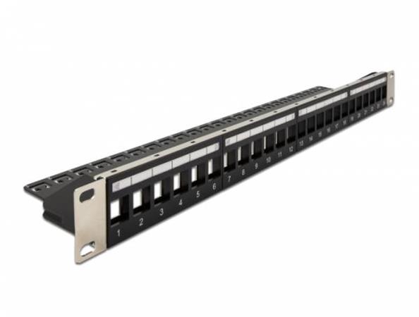 Delock 19” Keystone Patch Panel 24 Portů naklápěcích černý 66865
