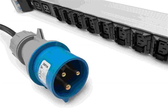 DIGITUS IT BASIC PDU, Vertikální, 32A, 24 x C13, 4 x C19 IT ZÁKLADNÍ PDU, vertikální, 32A, 24 x C13, 4 x C19 DN-95451