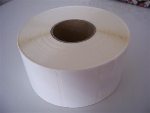 Etikety 70 mm x 30 mm, materiál PVC, biela, cena za 2000ks / 1role / D40 vonkajšia použítie 3973462