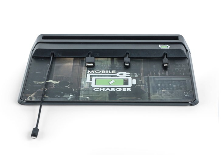 FixCharge - Surface univerzálna nabíjacia stanica MFI, USB-C, Micro USB, Mini USB, Dock FC-SFC