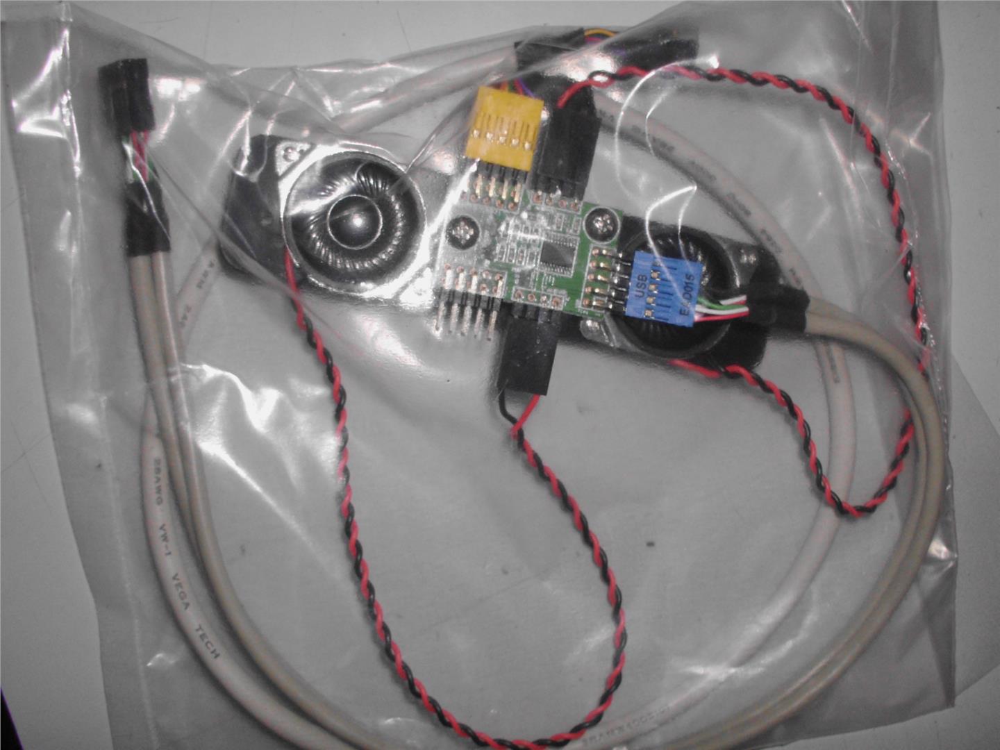 Interní reproduktor pro In Win skříně + zesilovač Internal speaker + amplifier