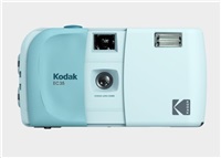 Kodak EC35 Film Camera Powder Blue + Kodak Ultra Max 24 Exp RK0712