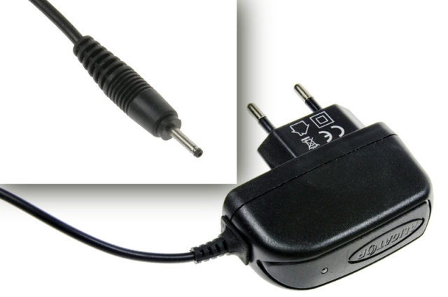 Nabíječka Micro pro Tablety 2A CDP0064