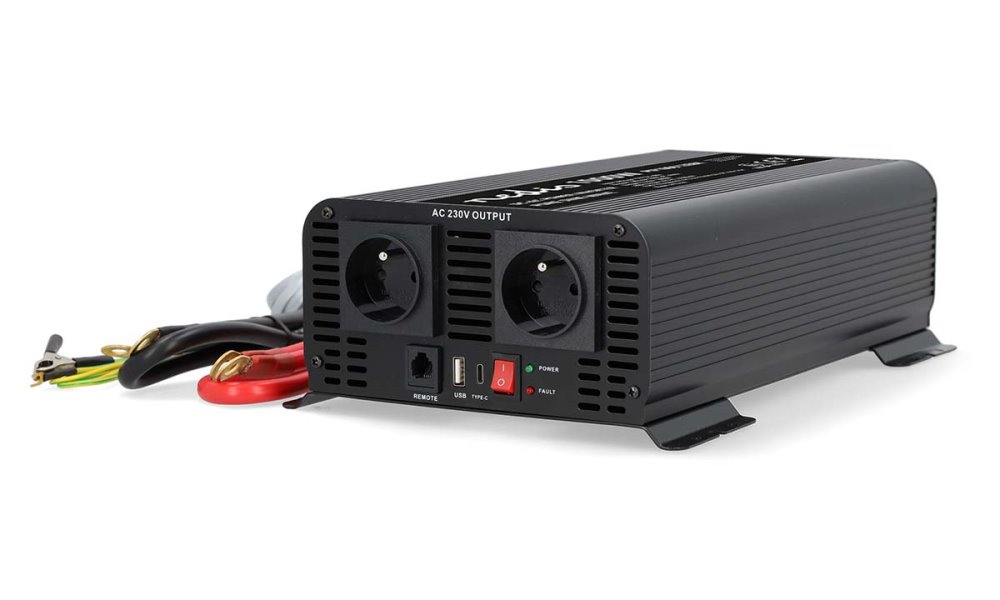 NEDIS měnič napětí/ čistá sinusoida/ 12 V DC/230 V AC 50 Hz/ 1000 W (2000 W špička)/ USB-A / USB-C/ 2x zásu PIP100012EBK