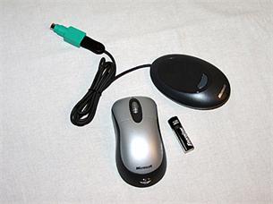 OEM Microsoft Wireless Optical Mouse 1.0A X08-7821