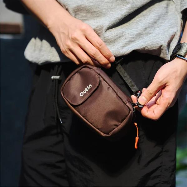 Outin puzdro na príslušenstvo, farba jantárovo hnedá OT-GP-01-AB