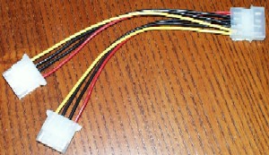 PremiumCord kabel napájecí rozdvojka Molex na 2x Molex