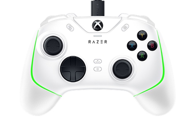 Razer Wolverine V2 Chroma for Xbox - White RZ06-04010200-R3M1
