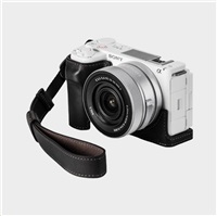 SmallRig 4777 Leather Case Kit for Sony ZV-E10 II Black