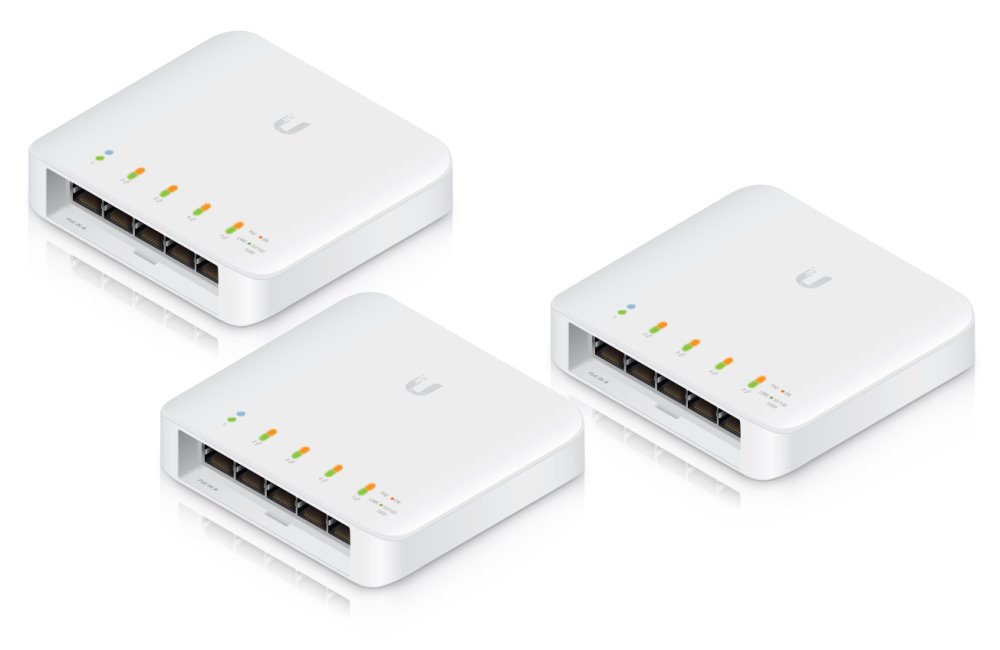 UBNT UniFi Switch USW Flex - 5x Gbit RJ45, 1x PoE In 802.3bt, 4x PoE Out 802.3af/at, venkovní - sada 3ks USW-Flex-3
