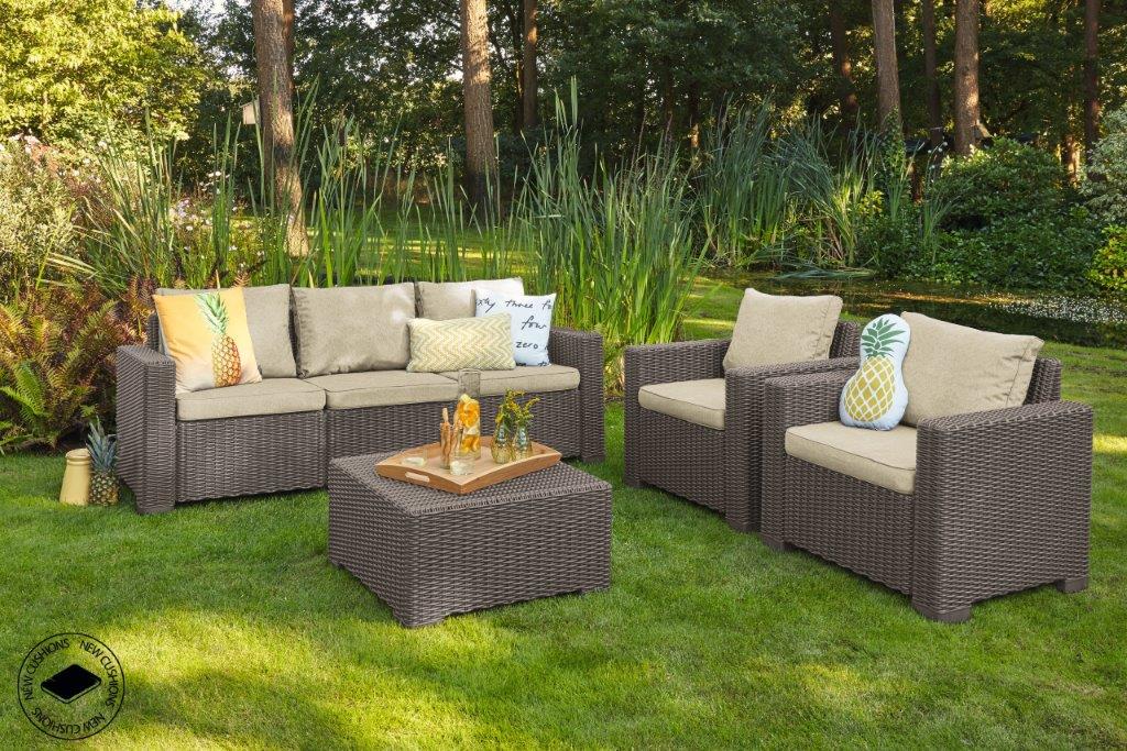 Záhradný nábytok Keter California set stôl + 2 kreslá + trojsedadlová pohovka Cappuccino 610080