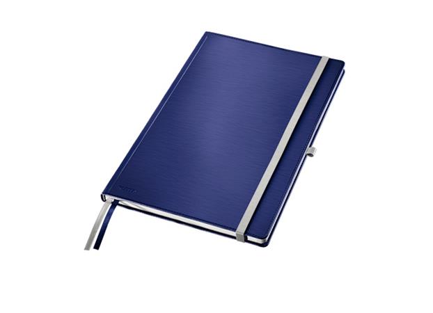 Zápisník Leitz STYLE A4, tvrdé desky, linkovaný, titanově modrá 44750069