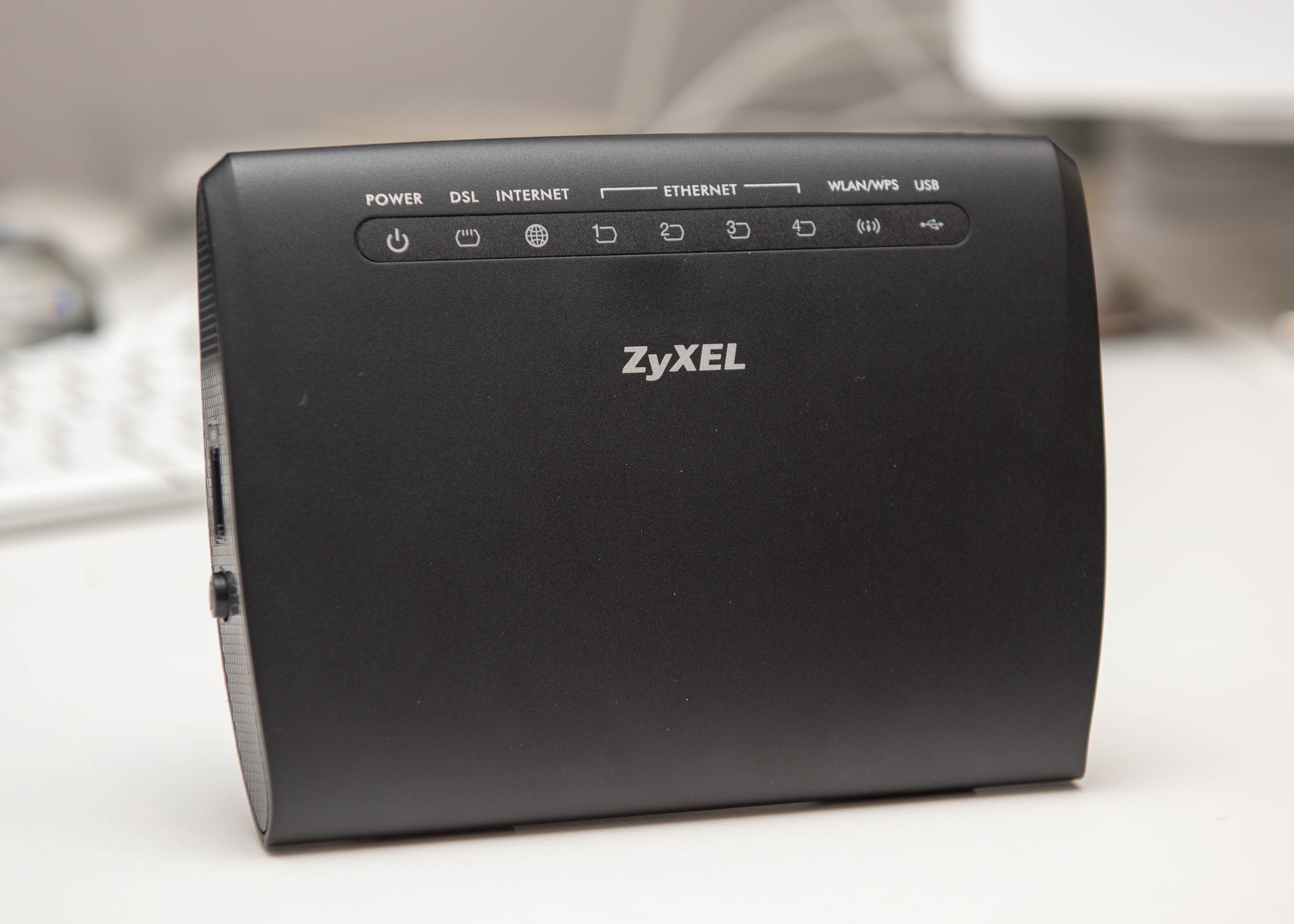 ZyXEL ADSL2+ over POTS router Ann-A AMG1302T-11C AMG1302-T11C-EU01V1F